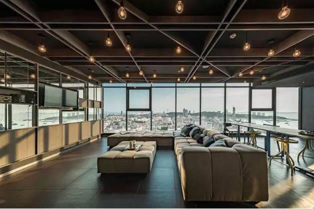 The Base Central Pattaya Seaview المظهر الخارجي الصورة